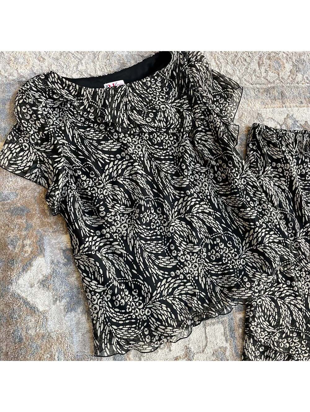 2000s Matching Set (18) - Picture 2 of 7